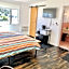 Dragonfly Motor Lodge