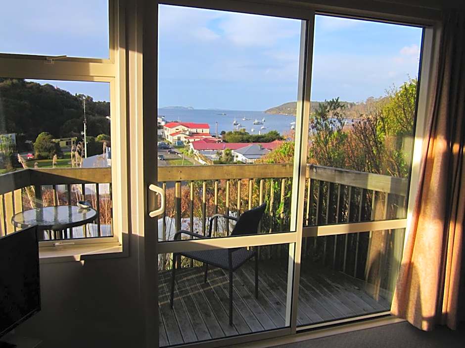 The Bay Motel