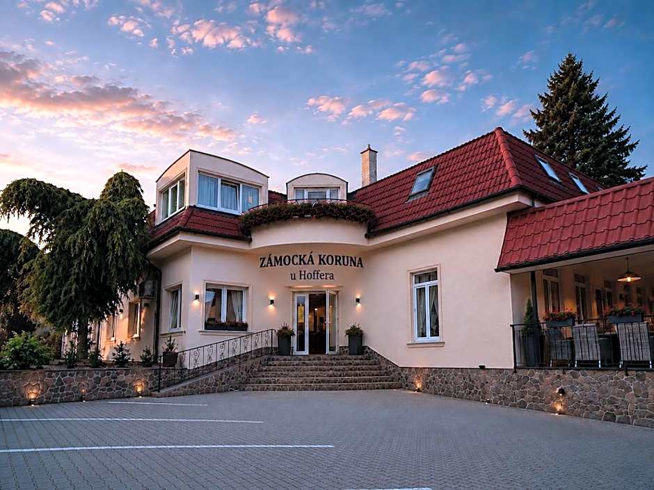 Hotel ZÁMOCKÁ KORUNA u Hoffera