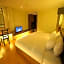 Silom One Hotel