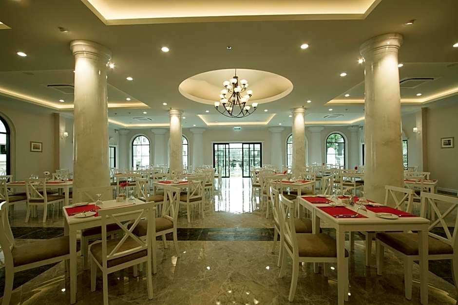 The Green View Hotel