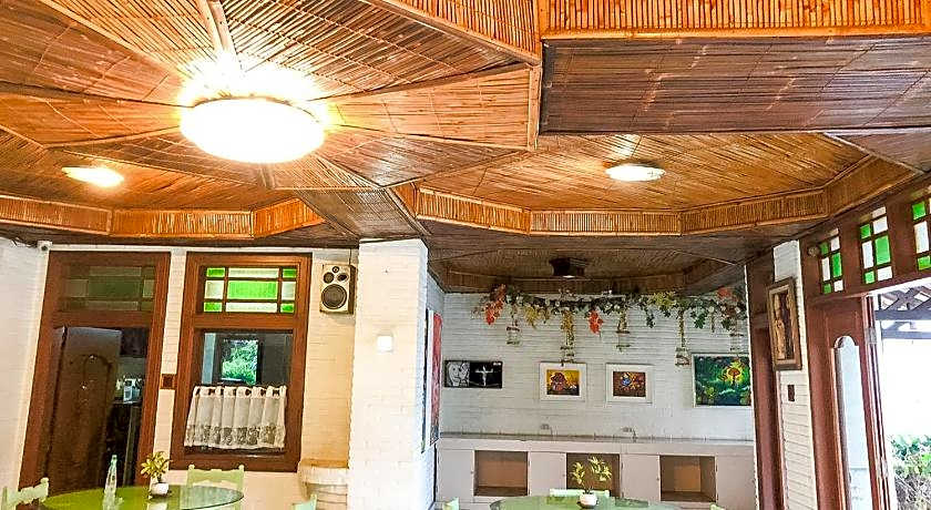 Ary's Hotel by Cocotel