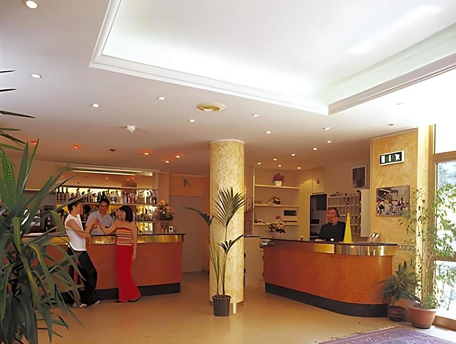 Catignano Hotel
