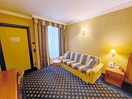 Junior Suite (3 Adults)