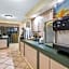 Days Inn by Wyndham San Diego Vista