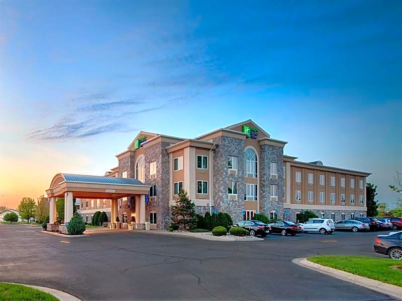 Holiday Inn Express Hotel & Suites Saginaw By IHG