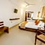 Camelot Beach Hotel