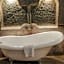 Sarnich Cave Suites