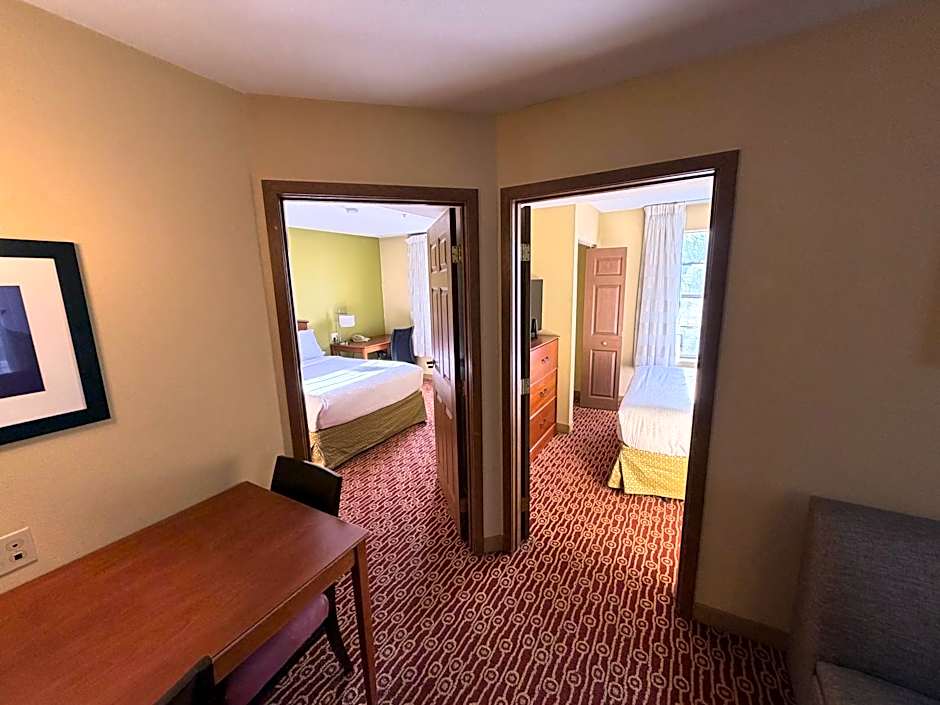 MainStay Suites Bloomington near University