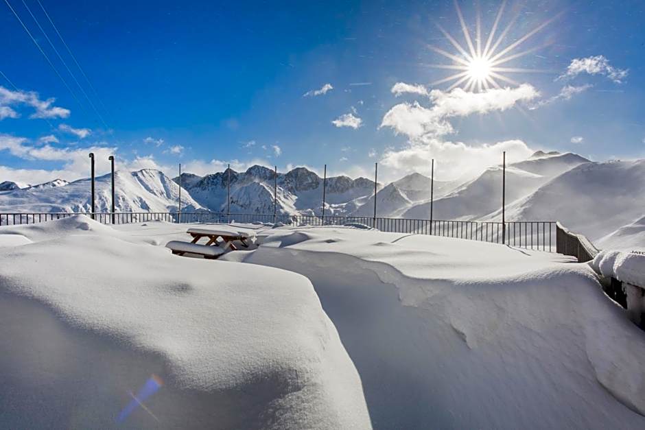 Pic Maià Mountain Hotel