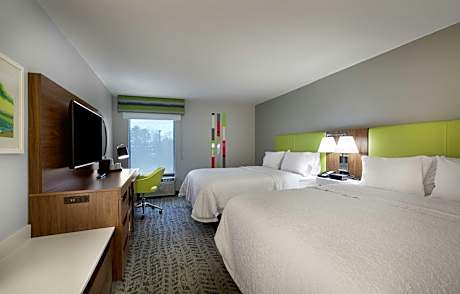 2 Queen Beds Nonsmoking