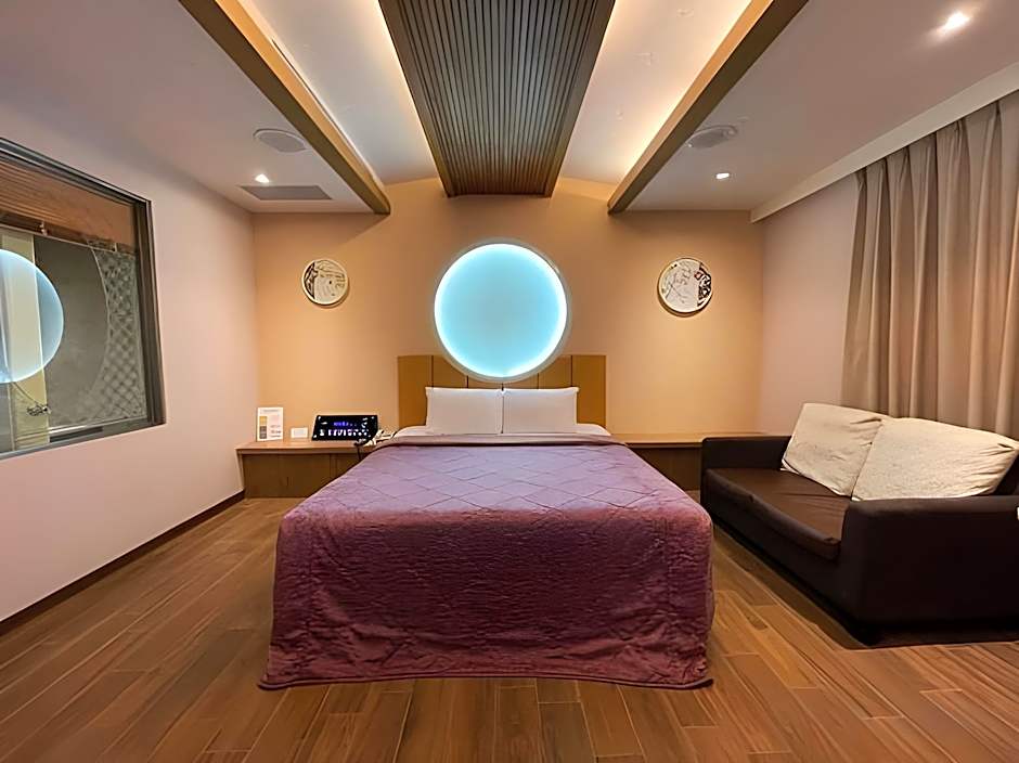 King & Princess Motel Ii