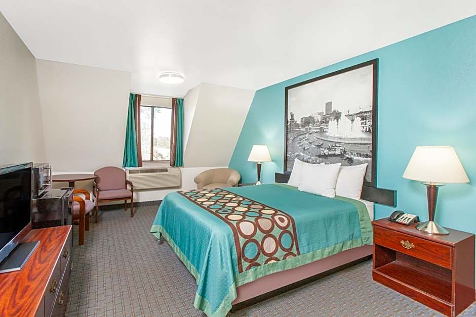 Super 8 by Wyndham Sallisaw