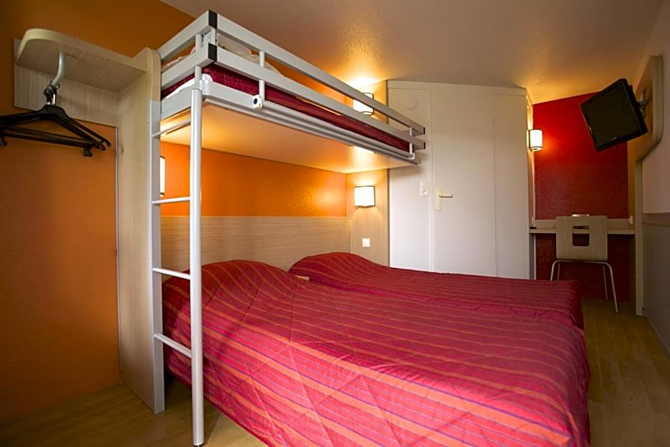 Photo 1 of 6 of Triple Room