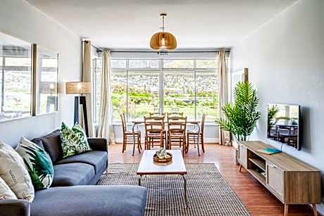 Beautiful Apartment w Scenic Views Fairway Haven