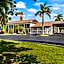 Super 8 by Wyndham Riviera Beach West Palm Beach