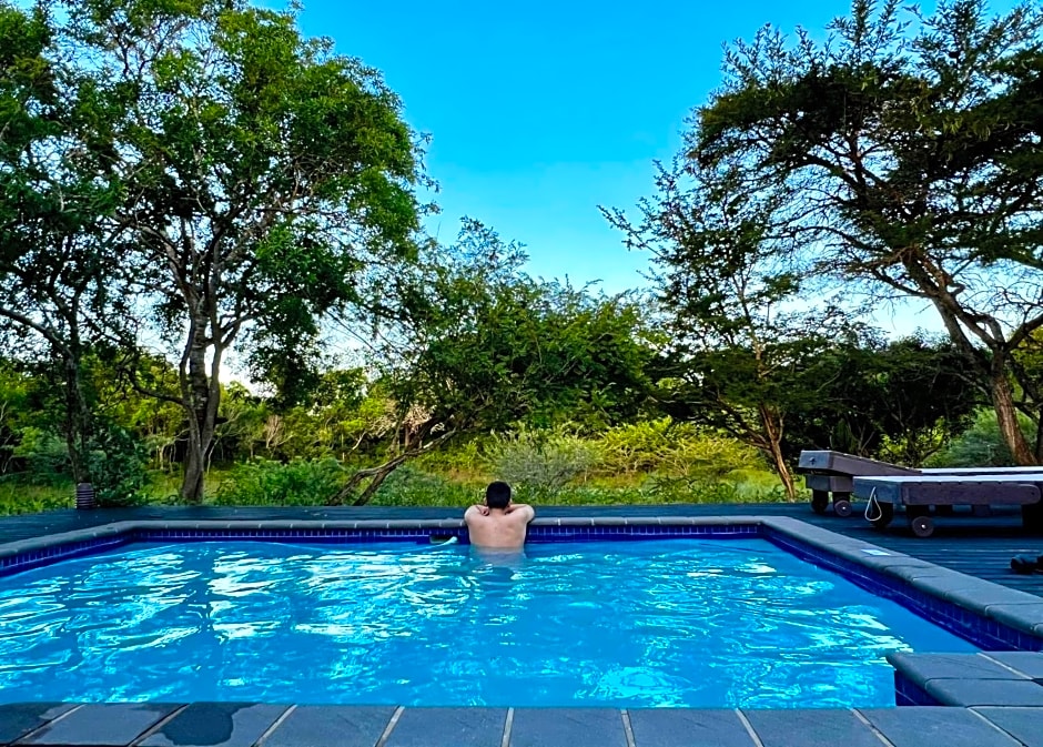 Khangela Private Game Lodge - Self Catering - Bedrooms are 3 Separate Chalets - Hluhluwe