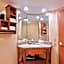 Hampton Inn By Hilton Hendersonville