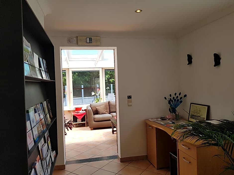 B&B Woodside