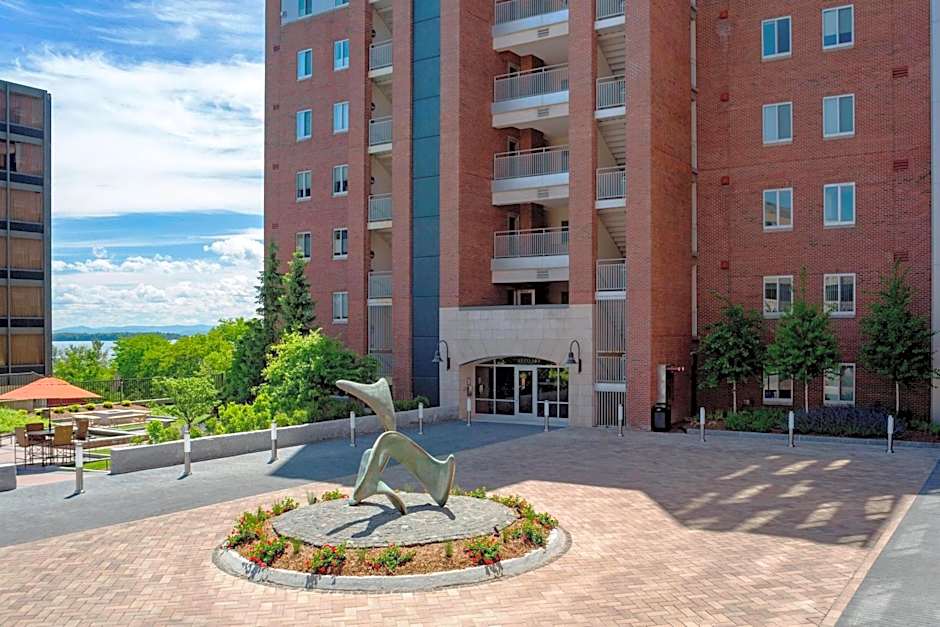 Courtyard by Marriott Burlington Harbor