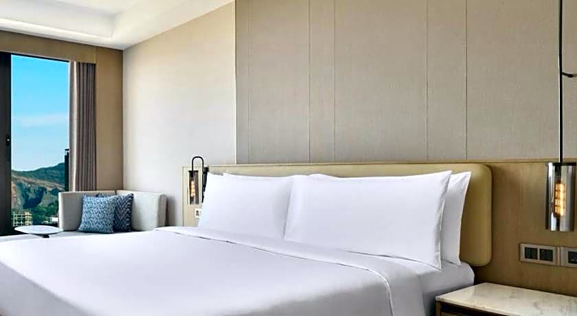 Navi Mumbai Marriott Hotel