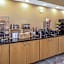 La Quinta Inn & Suites by Wyndham Naples Downtown