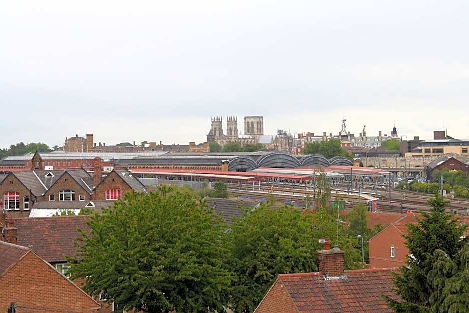 Holmwood House Guest Accommodation