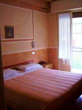 Double or Twin Room with Balcony