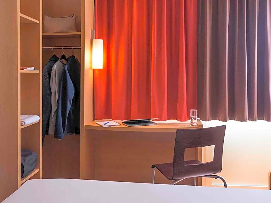 ibis Nantes Centre Gare Sud