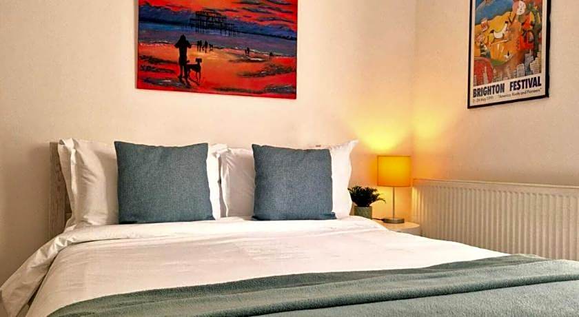 Upper Rock Brighton – Guest House