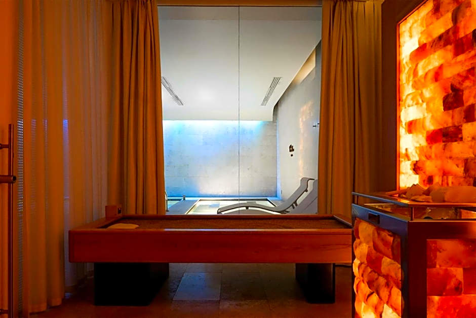 Palazzo Montemartini Rome, A Radisson Collection Hotel