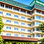Rattana Park Hotel