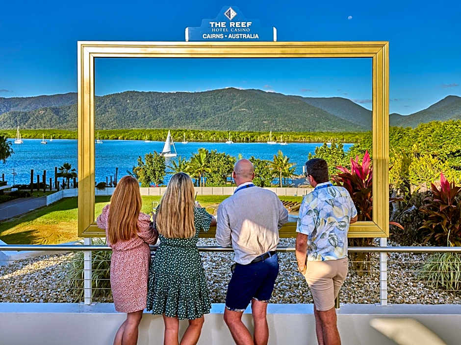 Pullman Reef Hotel Casino