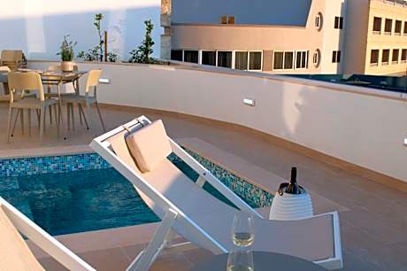 North Lodge by PetitChic