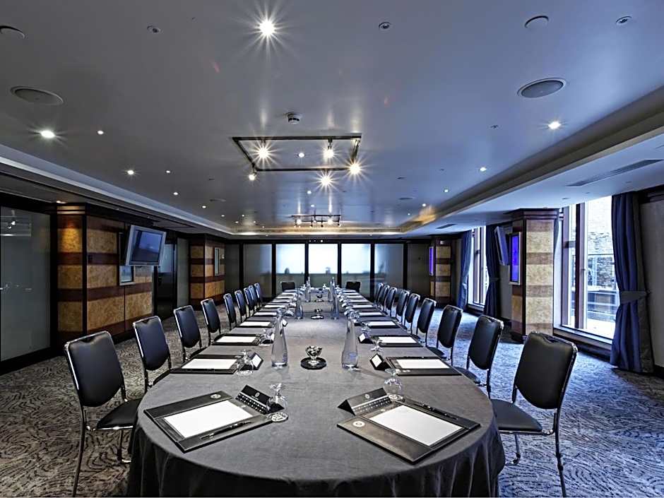 Leonardo Royal London City - Tower Hill