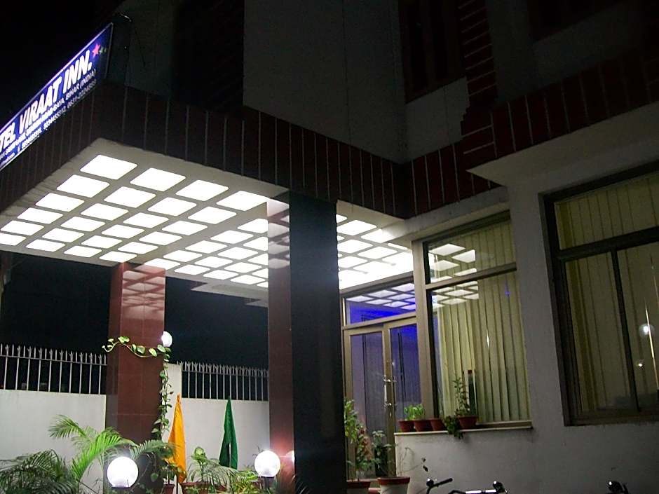 Hotel Viraat Inn