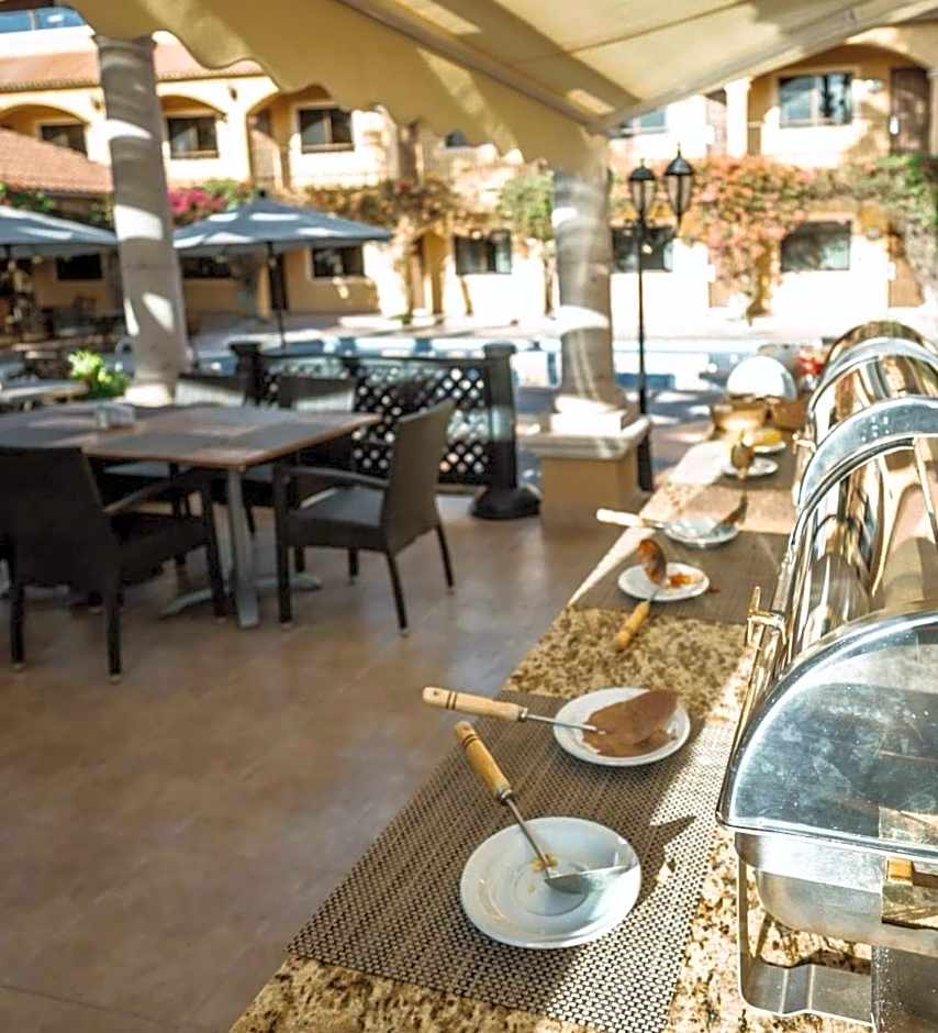 Hacienda Suites Loreto