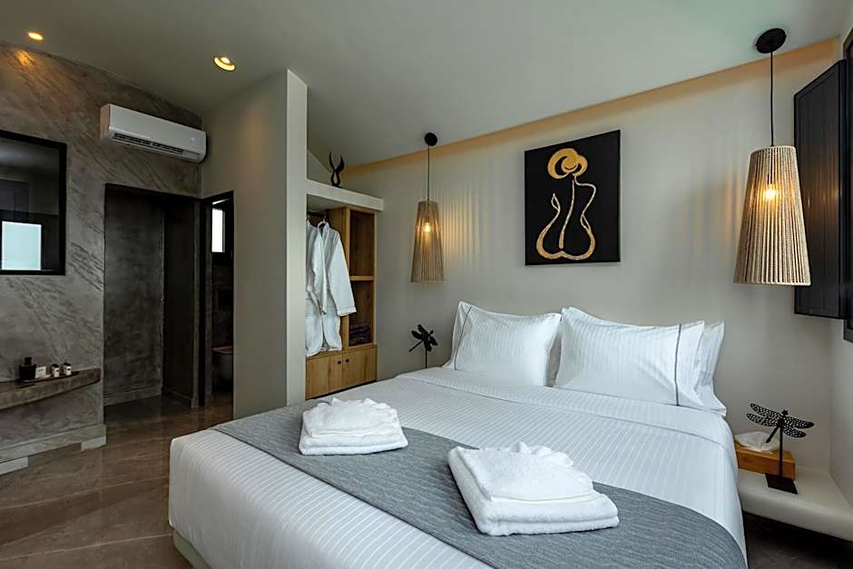 Kudos Suites Firostefani
