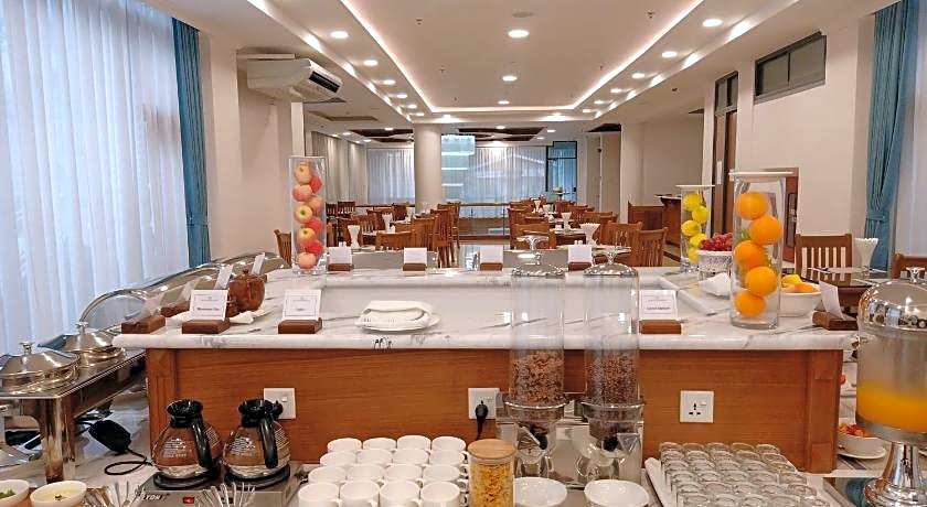 Dragon Phoenix Hotel