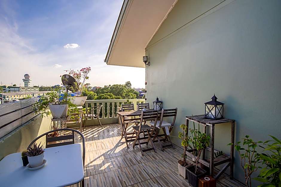 Take A Rest Donmuang Residence