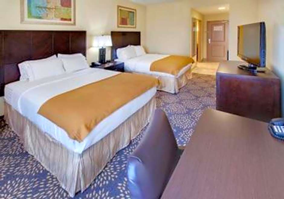 Holiday Inn Express Hotel & Suites Grand Island By IHG