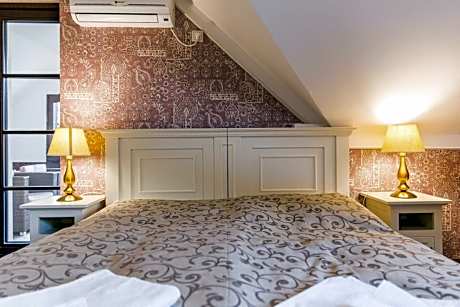 Two-Bedroom Suite with Terrace - Attic