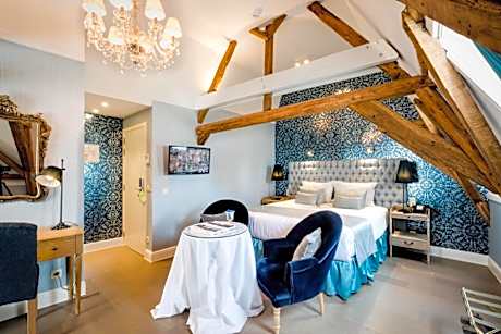 Executive Junior Suite