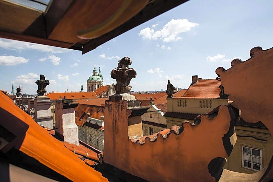 Hotel Nerudova 211