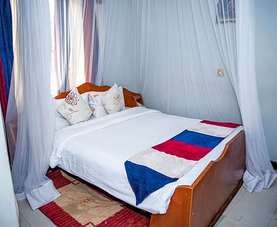 Jupiter Guest House - Parklands