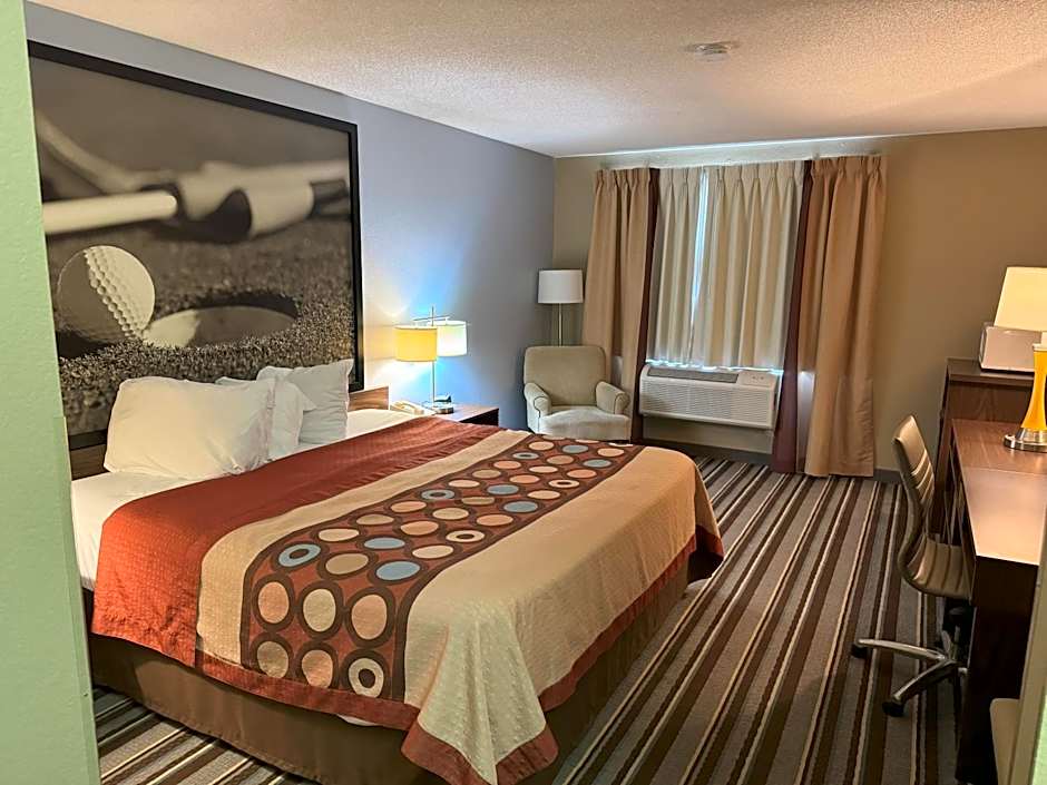 Super 8 by Wyndham Winfield-Quail Ridge Area