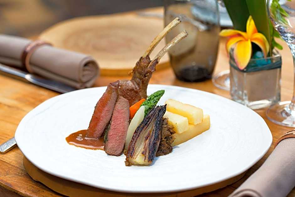 Le Domaine Oro, Series by Marriott