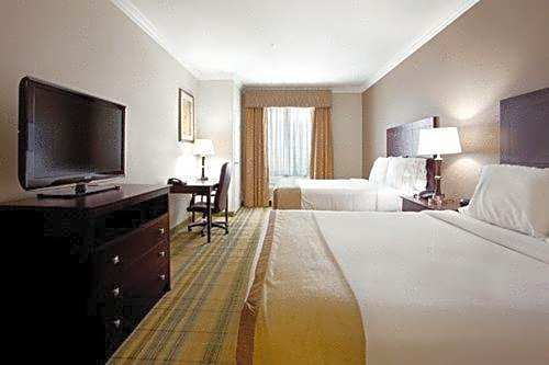 Holiday Inn Express And Suitescut Off Galliano By IHG