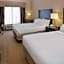 Holiday Inn Express and Suites Sikeston By IHG