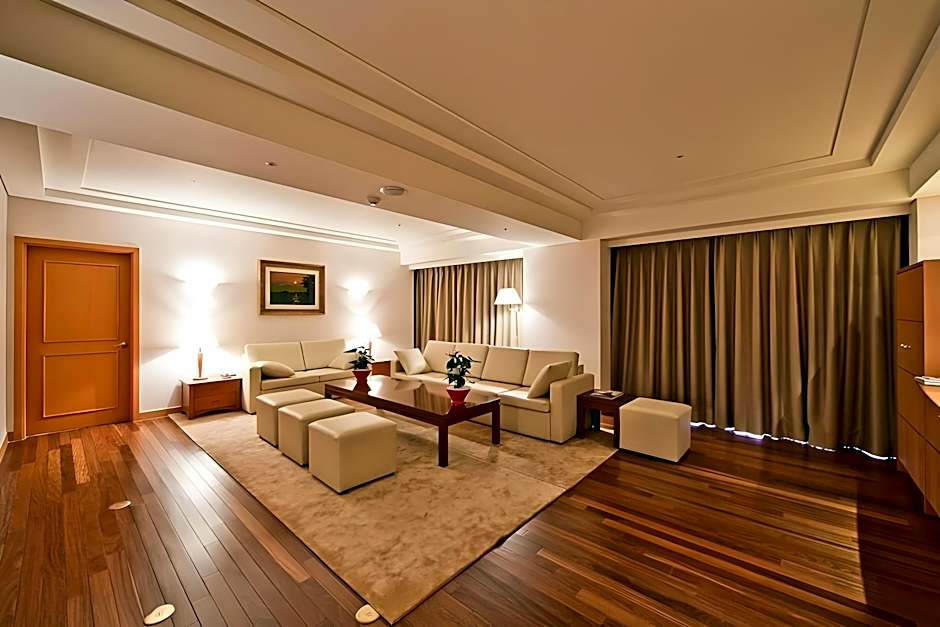 Hotel Hyundai by Lahan Mokpo